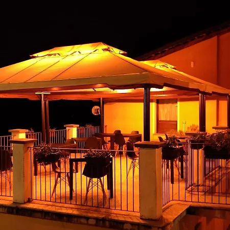 Locanda Il Pomo D'oro توري بليش