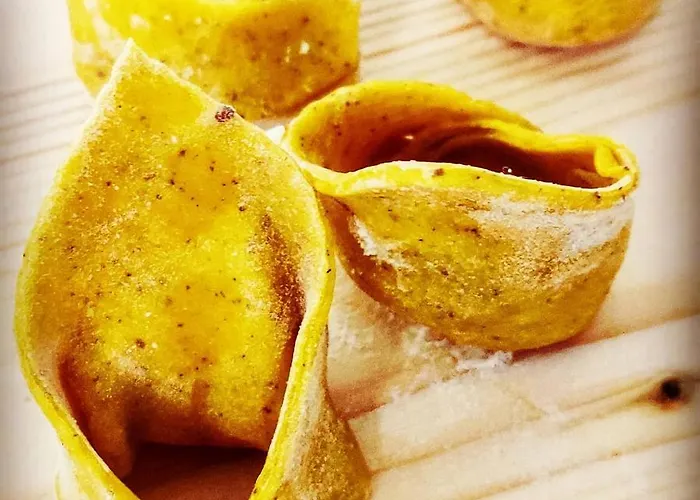 Locanda Il Pomo D'oro イン トッレ・ペッリチェ