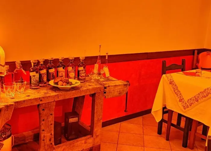 Locanda Il Pomo D'oro トッレ・ペッリチェ