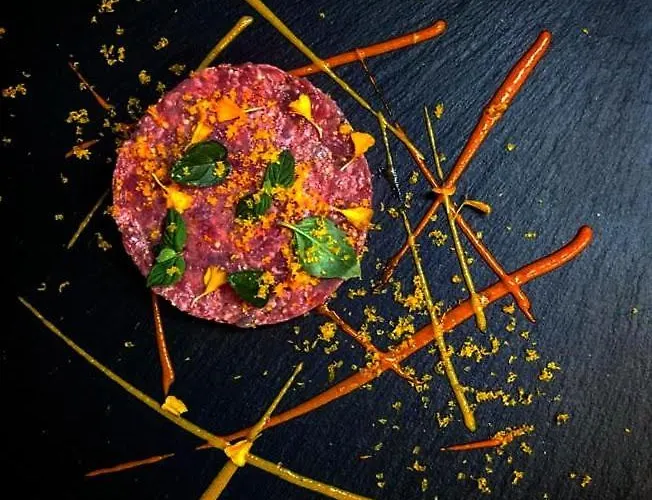 イン Locanda Il Pomo D'oro トッレ・ペッリチェ