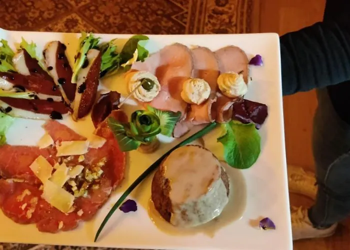 Locanda Il Pomo D'oro イン *