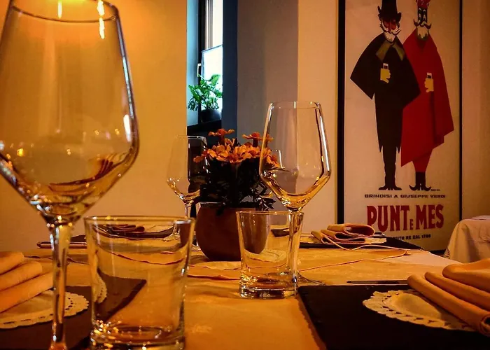 イン Locanda Il Pomo D'oro トッレ・ペッリチェ