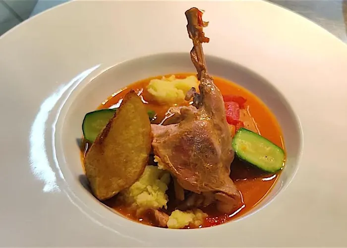 Locanda Il Pomo D'oro トッレ・ペッリチェ